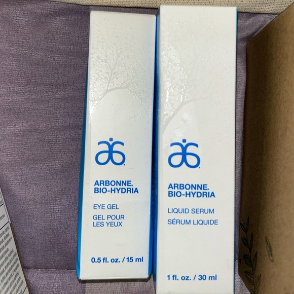 Set of 10 Arbonne Products - Great gift! - Picture 6 of 16